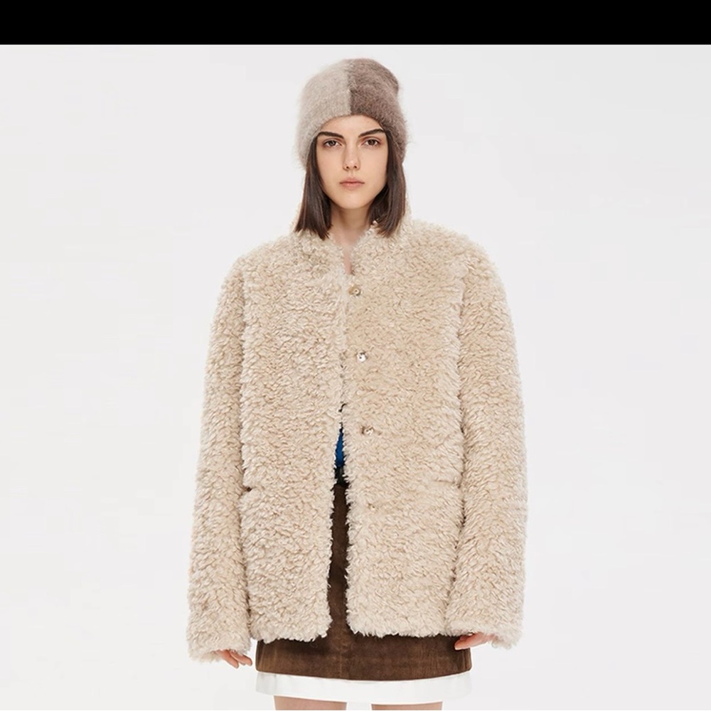 Women's Cream Shearling Jacket - Picture 2 of 3